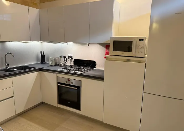 St Elias Apartamento *